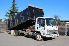 Best Yard Waste Removal  in Evansville, IN